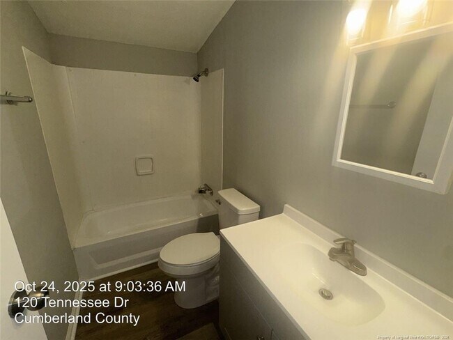 Building Photo - 120 Tennessee Dr