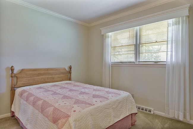 Building Photo - 4121 Crosby St