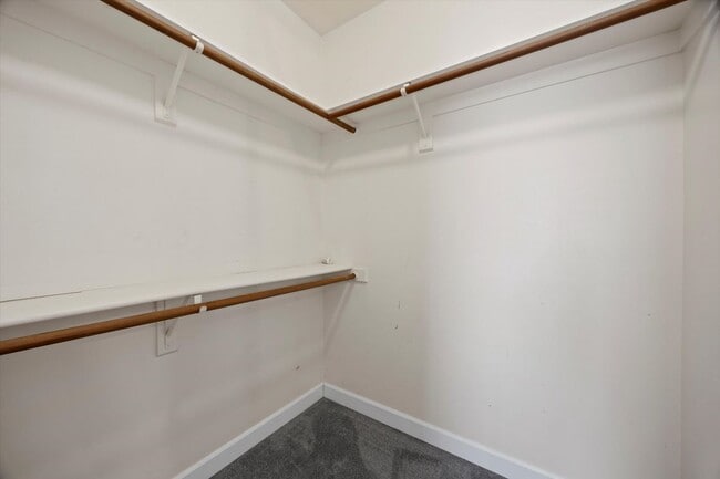 Building Photo - 9814 Autumn Serenade Ct
