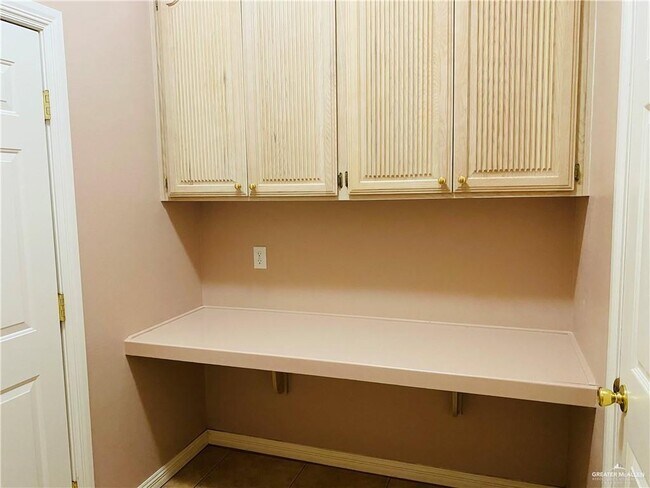 Building Photo - 34 Norma Dr