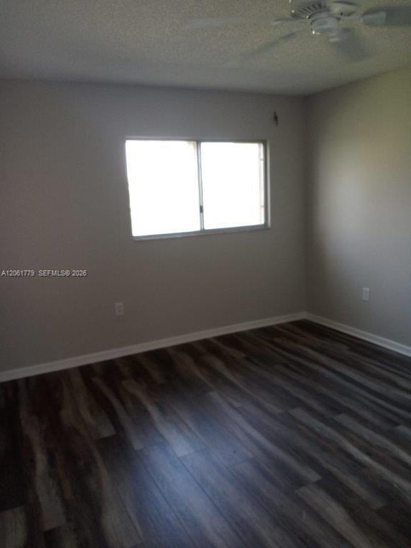 Building Photo - 1351 SW 141st Ave