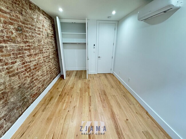 Building Photo - 1252 Flatbush Ave