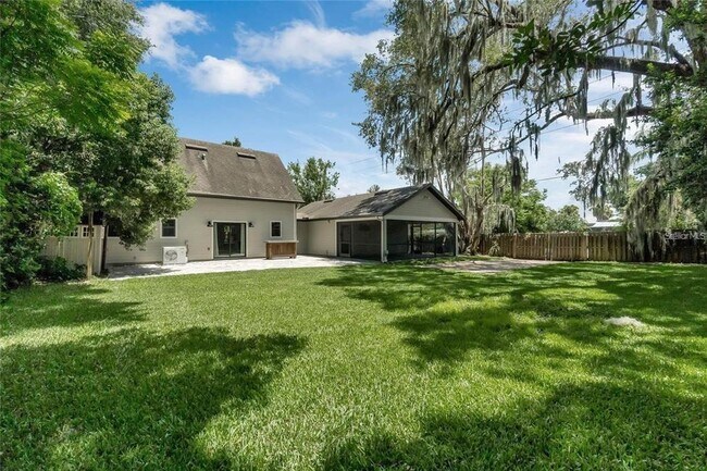 Building Photo - 3622 Devonswood Dr