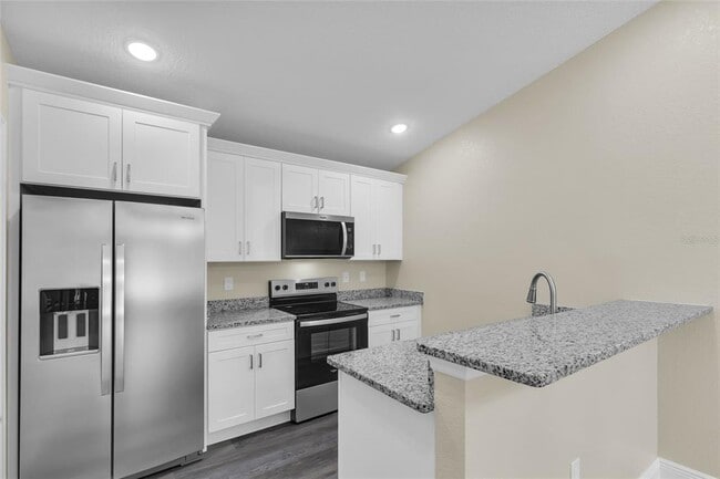 Building Photo - 3271 SW 158th Loop