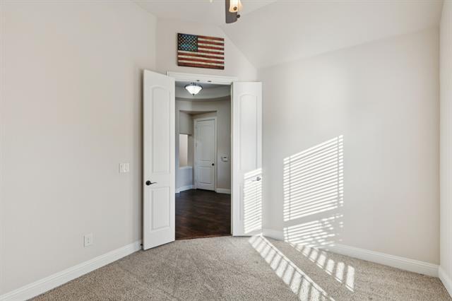 Building Photo - 2141 Lewis Canyon Dr