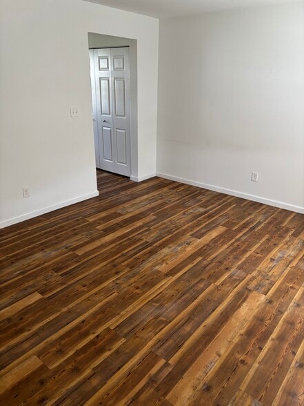 Building Photo - 536 Orchard Ln