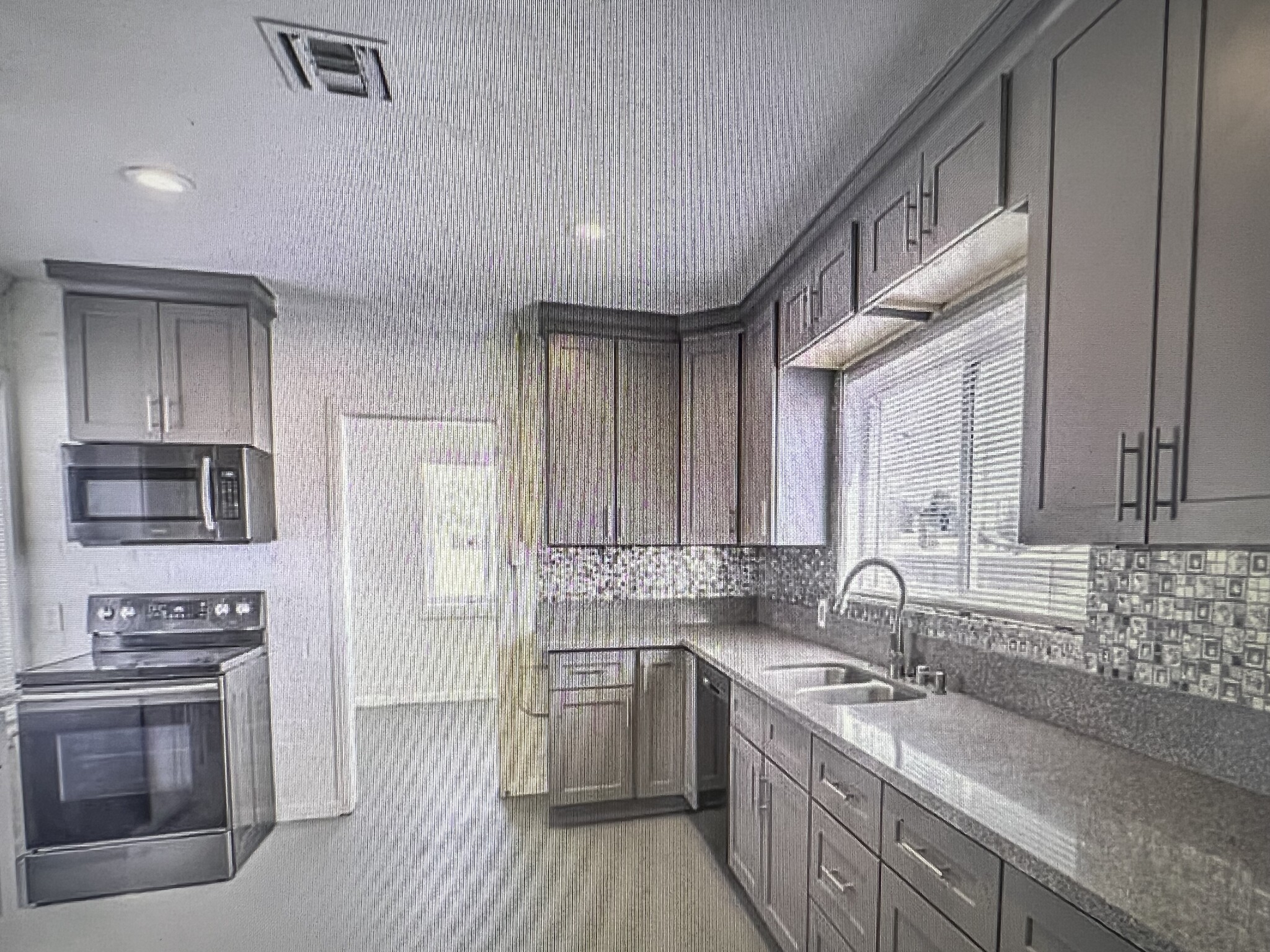 Building Photo - 2204 Fair Ave