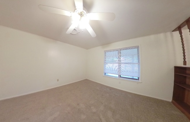 Building Photo - 109 Suttles Ave