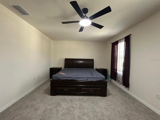 Building Photo - 3841 Royal Azalea Wy