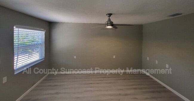 Building Photo - 9030 Blind Pass Rd