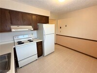 Building Photo - 46 Carter Cir