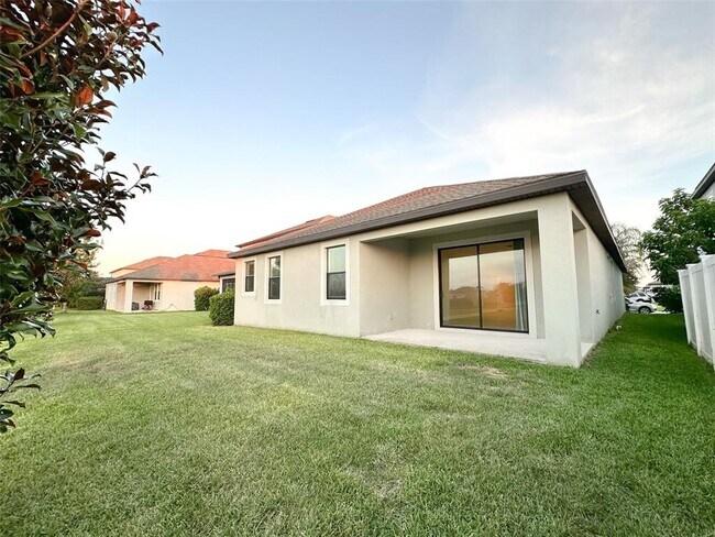 Building Photo - 15149 Night Heron Dr
