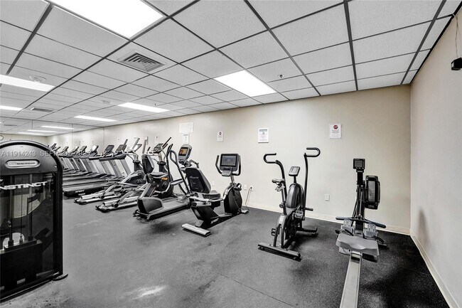 Building Photo - 1201 S Ocean Dr