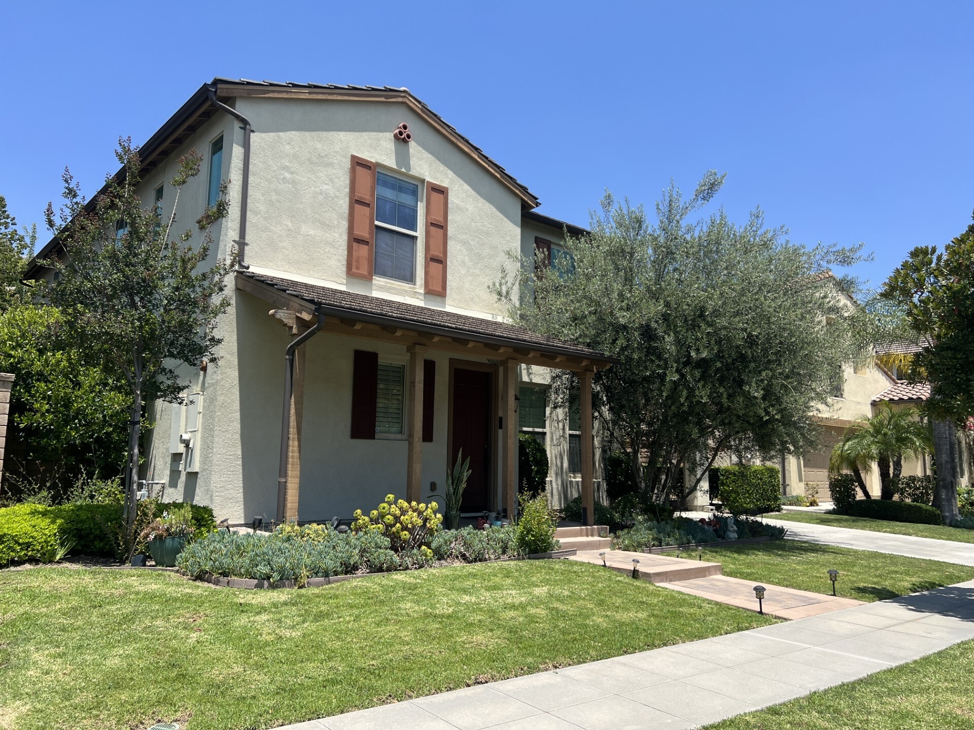 Building Photo - 747 E Lemon Swirl Dr
