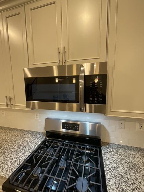 Building Photo - 1408 Clingmans Dome Dr