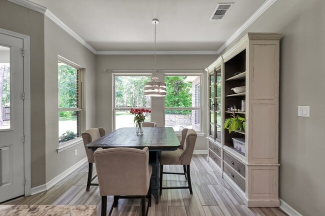 Building Photo - 409 Ridge Lake Scenic Dr