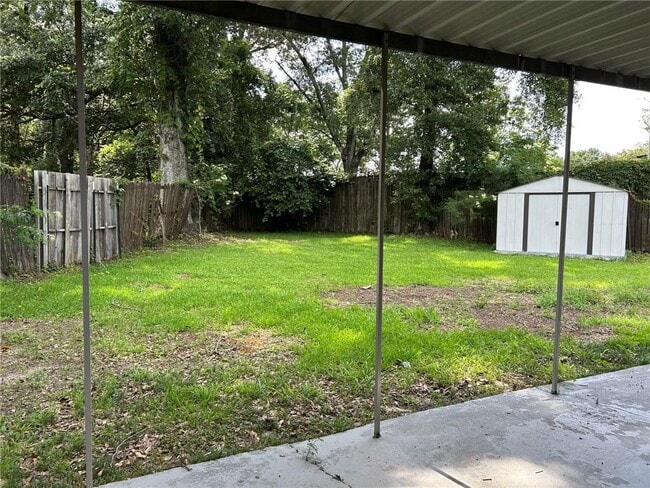 Building Photo - 506 Seville Dr