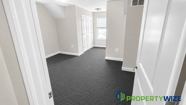 Building Photo - 4128 Orchard Ridge Blvd