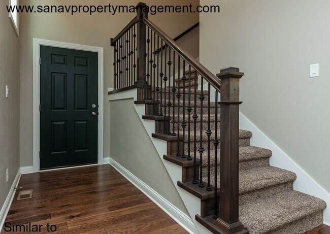 Building Photo - Perfect Single Family Home in Norwalk