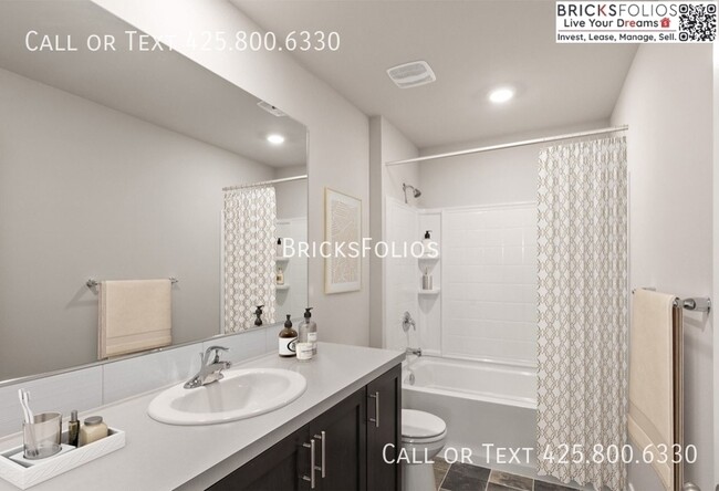 Building Photo - 18726 Lipoma Pl E