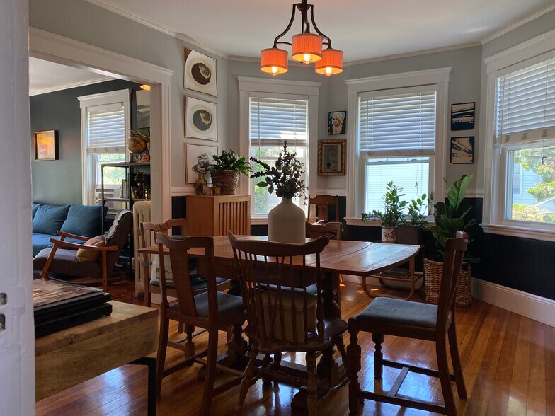 Building Photo - 29 Wachusett St