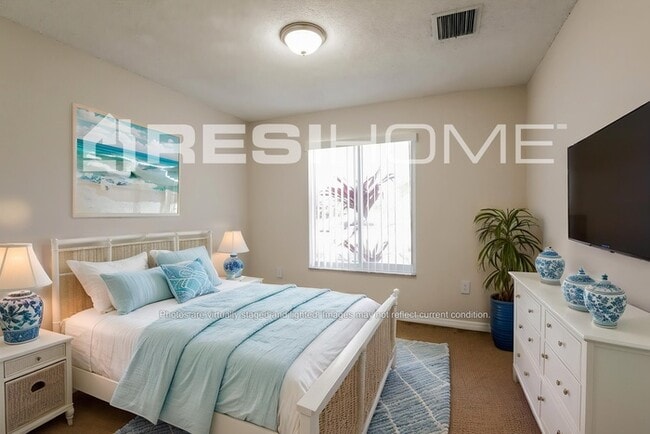Building Photo - 12752 SW 265th Terrace