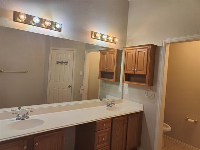 Building Photo - 9909 Belfort Dr