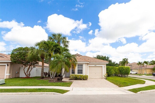 Primary Photo - 11811 SW 8th St