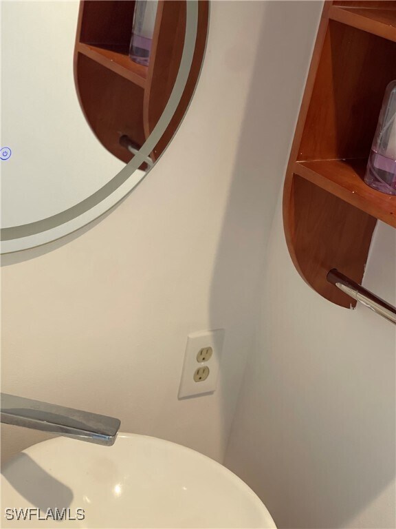 Building Photo - 3527 NE 168th St