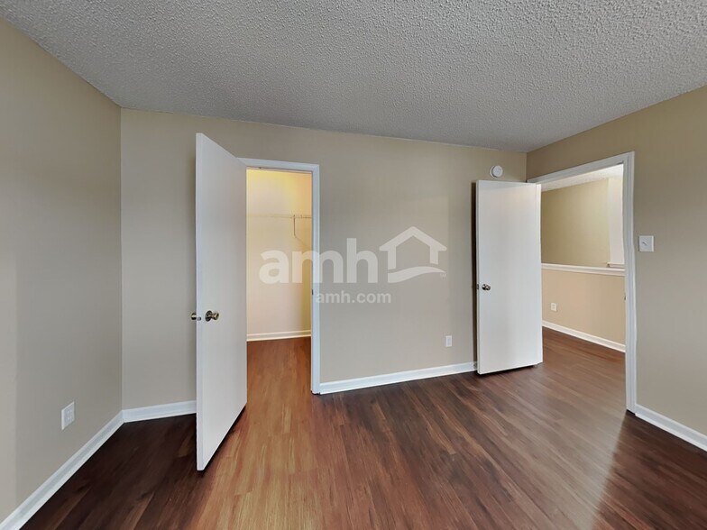 Building Photo - 356 Sunbeam Ln