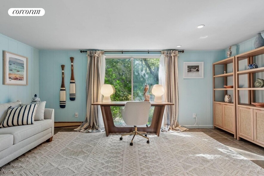 Building Photo - 495 7 Ponds Towd Rd