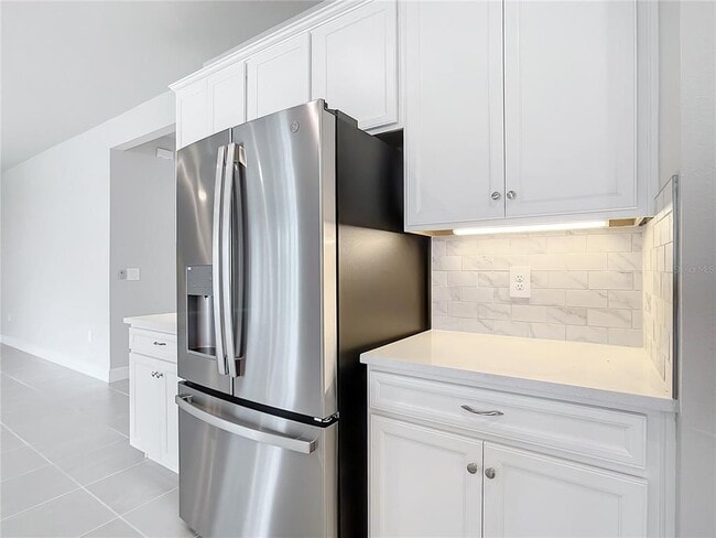 Building Photo - 16876 Castoro Dr