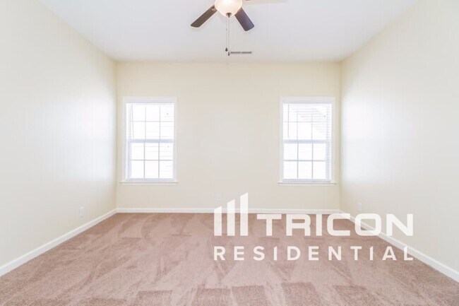 Building Photo - 1513 Barnsley Dr