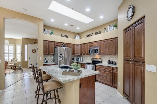 Building Photo - 10474 E Morning Star Dr