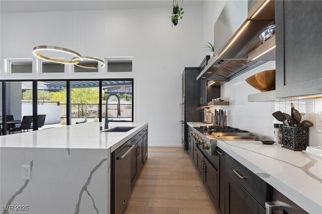 Building Photo - 10927 White Clay Dr