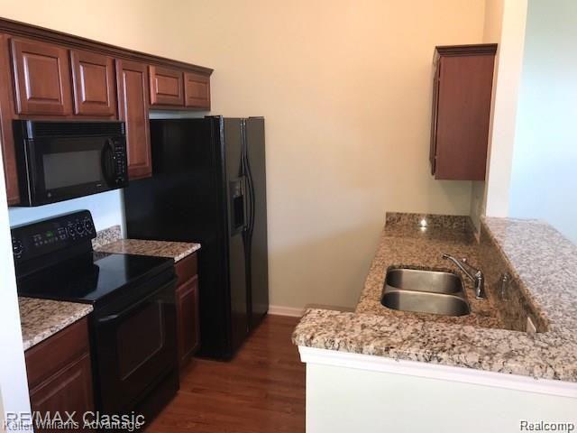 Building Photo - 39862 Rockcrest Cir