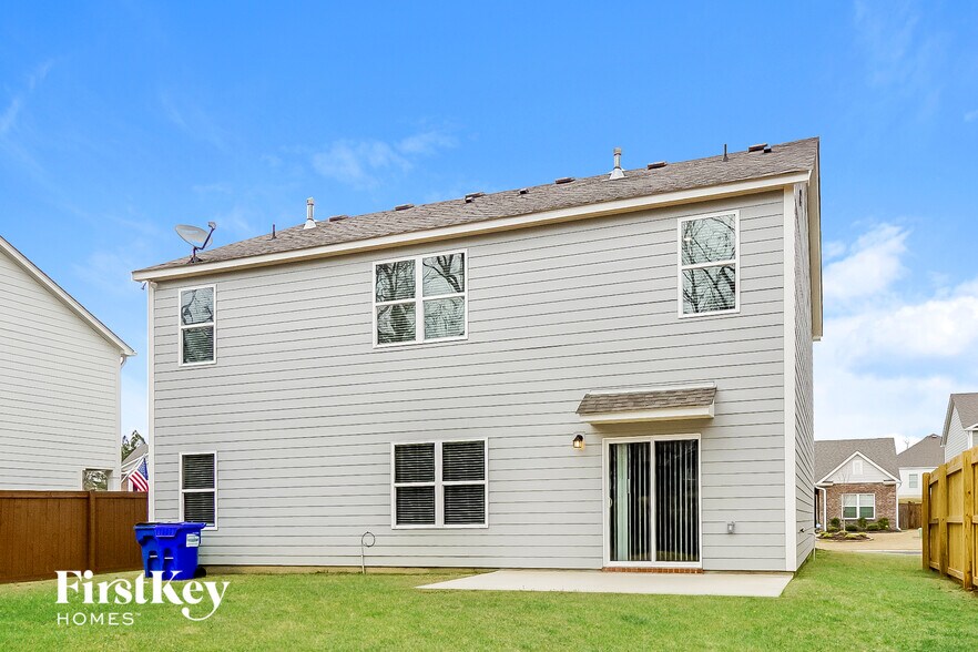 Building Photo - 229 Park View Cir