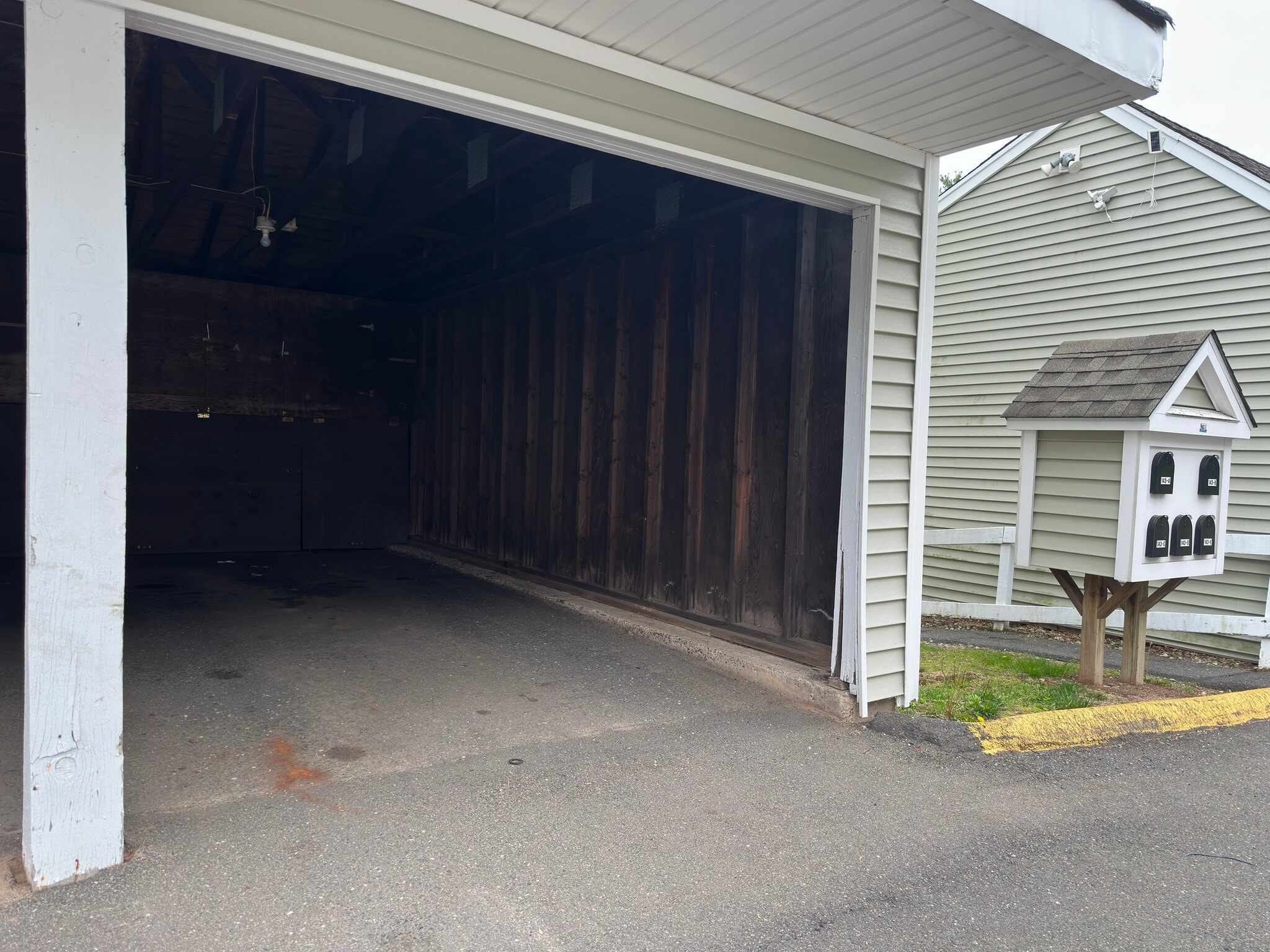 Carport - 143 Brittany Farms Rd