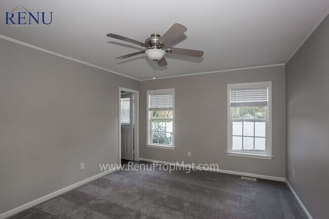 Building Photo - 2363 Wednesbury Ct