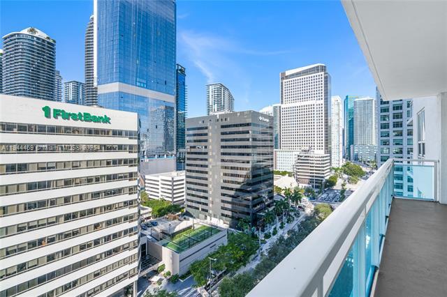 Building Photo - 951 Brickell Ave