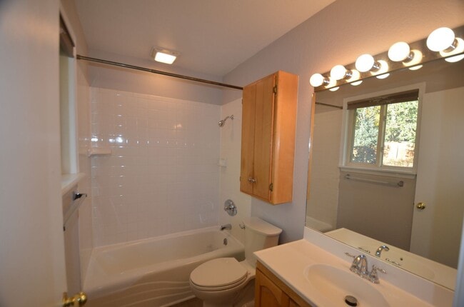 Building Photo - Fairplay home available Now- large fenced yard - Mountain views! Year lease!