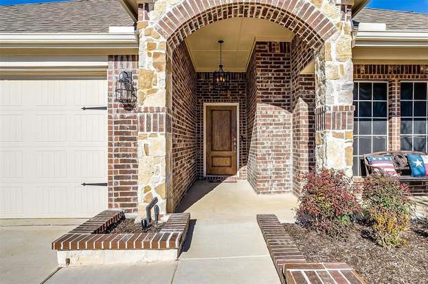 Building Photo - 3309 Comal Dr