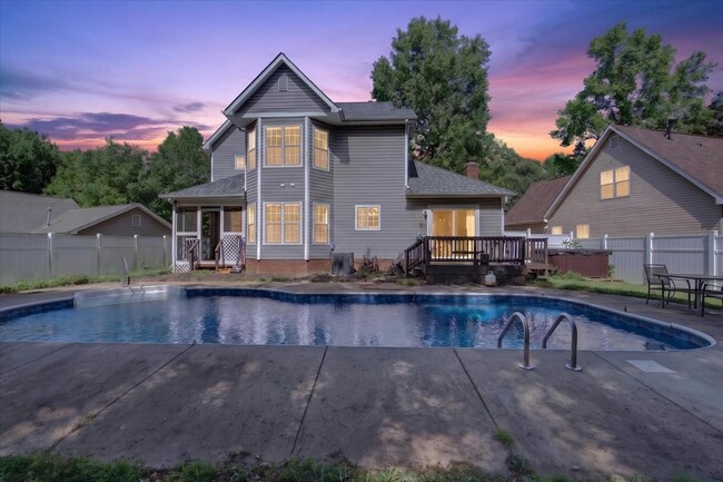 Building Photo - 5124 Rosemede Dr