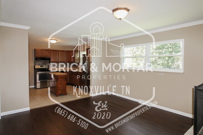 Building Photo - 3201 Brooks Ave