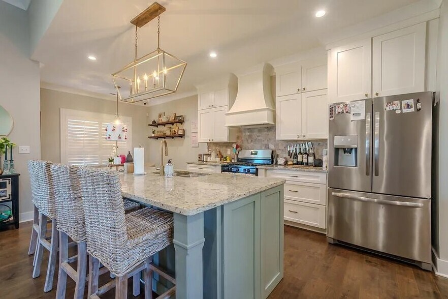 Building Photo - 127 Ashbey Cir