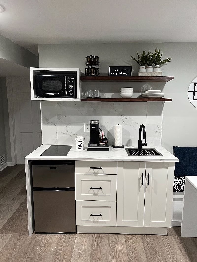 Kitchenette - 1344 Pinnacle Rd