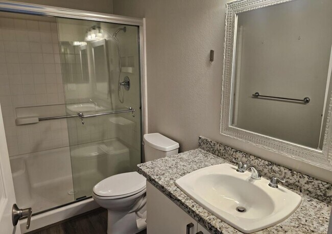 Building Photo - 1186 Pear Tree Ln