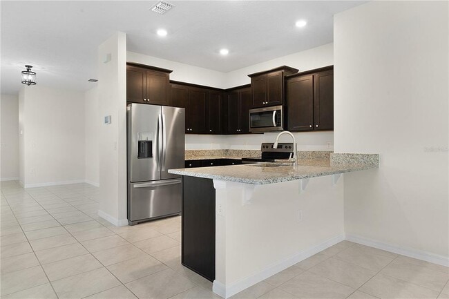 Building Photo - 5420 Sunshine Dr