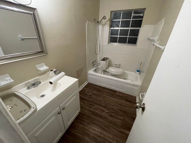 Building Photo - 3216 Jim Lee Rd