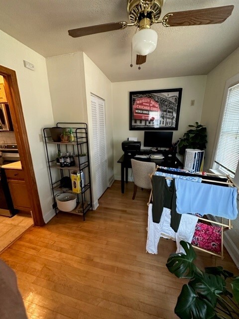 Office Area 2 - 2062 Ludington Ave